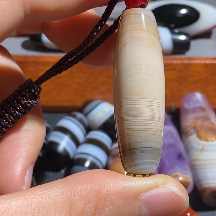 未镶嵌颈饰玛瑙/玉髓