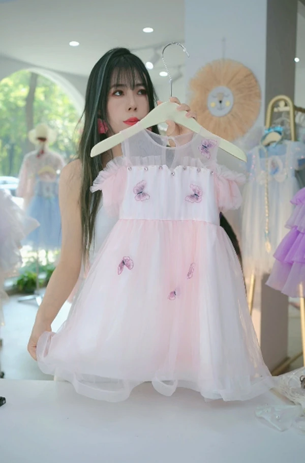 SF201蝴蝶粉色 女童春夏季连衣裙公主裙【甲辰实体童装如皋店】