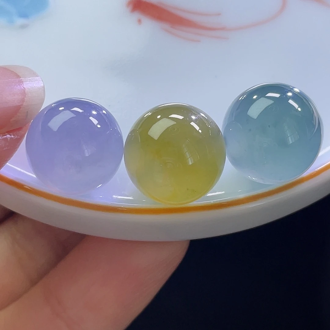 散珠翡翠展示勿拍缅甸翡翠a货卡12+一组高货