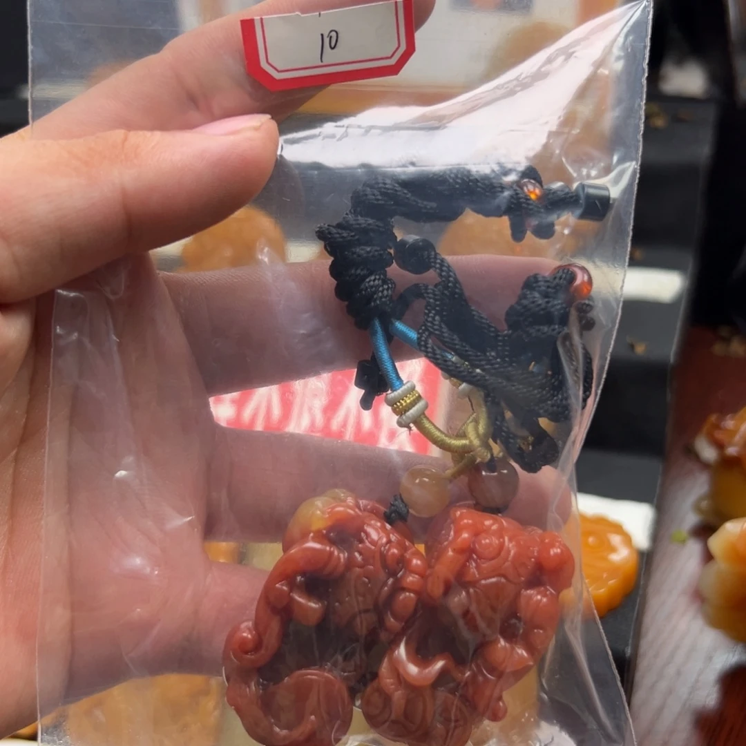 石英质玉（黄龙玉）未镶嵌多样性发货，发其一