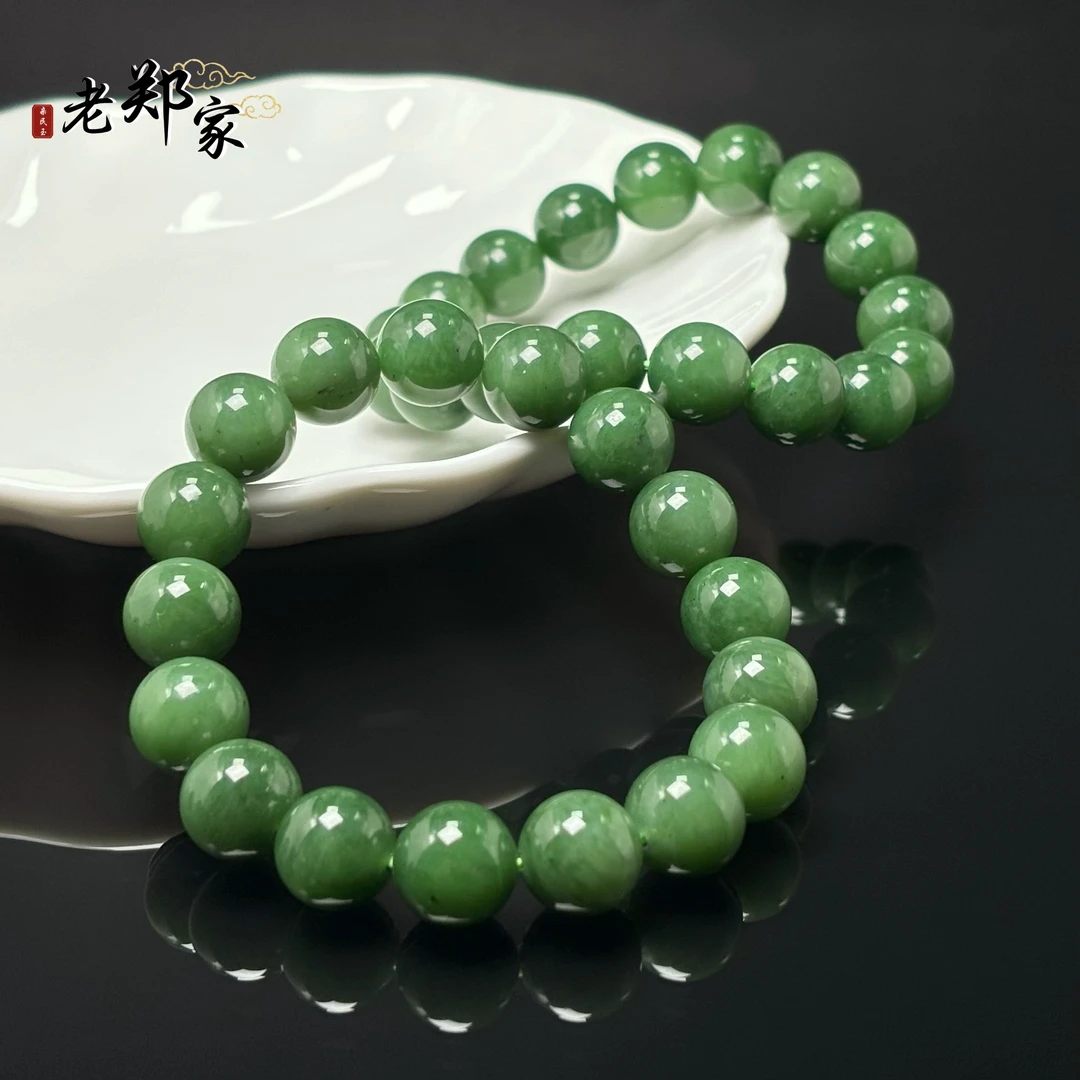 【老郑家】和田玉手串 多样性发一件 约12mm 微黑点