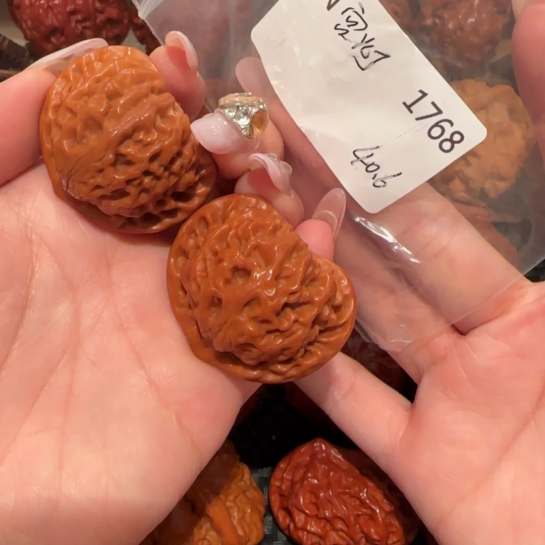 新***哥文玩核桃吊坠宫灯40精品