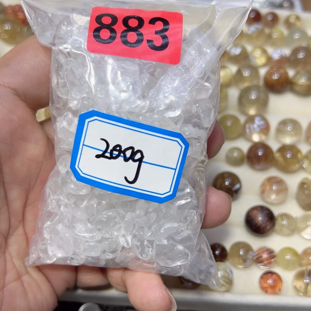 水晶颈饰未镶嵌天然水晶200克