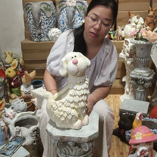 合成树脂氧化镁奶油狗花盆