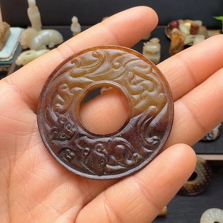 和田玉挂件未镶嵌一**伴