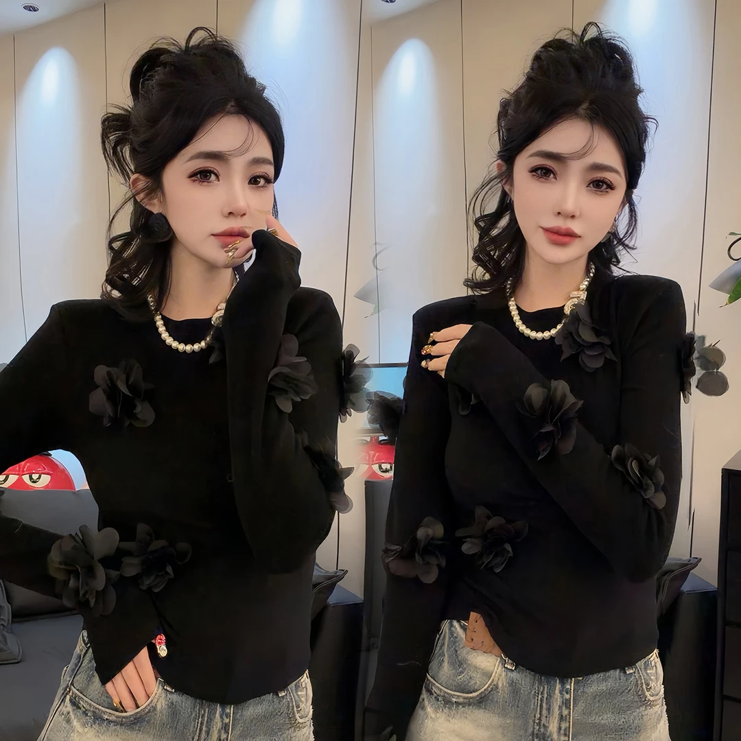 高级感黑色立体花朵打底衫女秋冬新款修身百搭洋气长袖T恤上衣