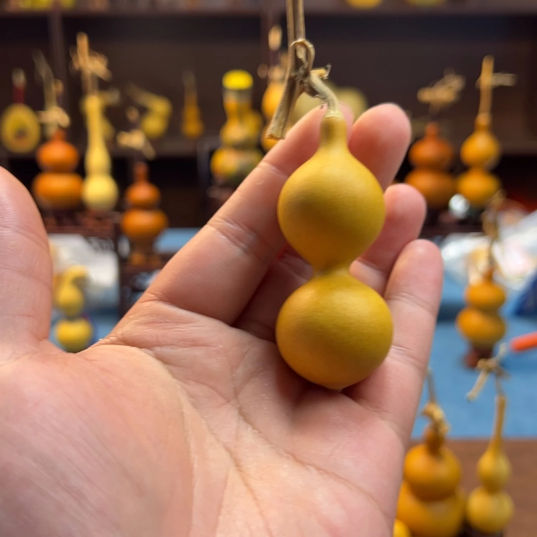 徐***来我在外面吃饭呢你在哪了我