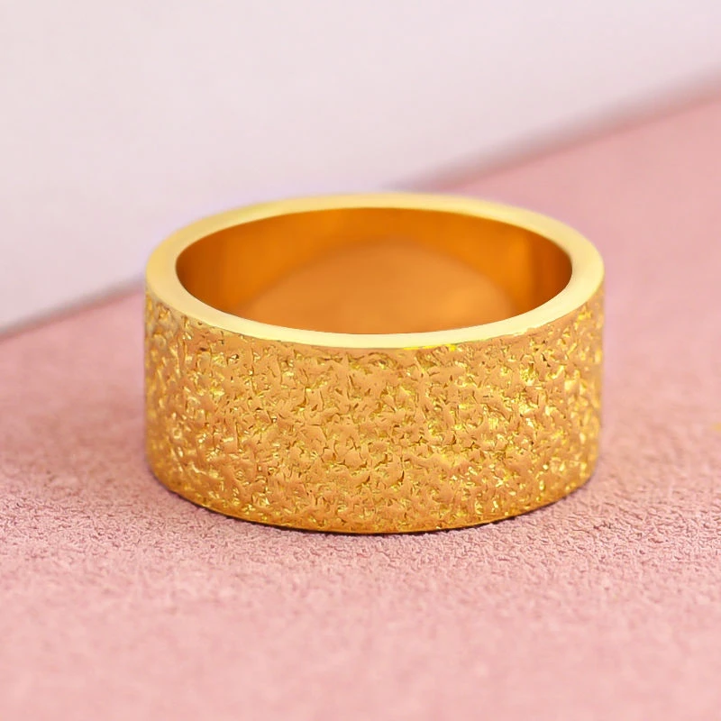 铜合金戒指 个性满天星宽面戒指男女小众设计大金色指环百搭简约
