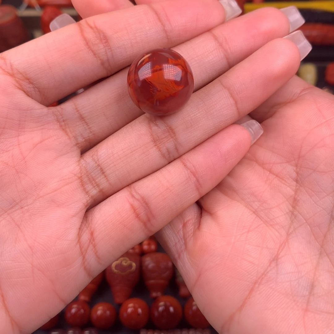 南红玛瑙未镶嵌牛血火焰圆珠18.5