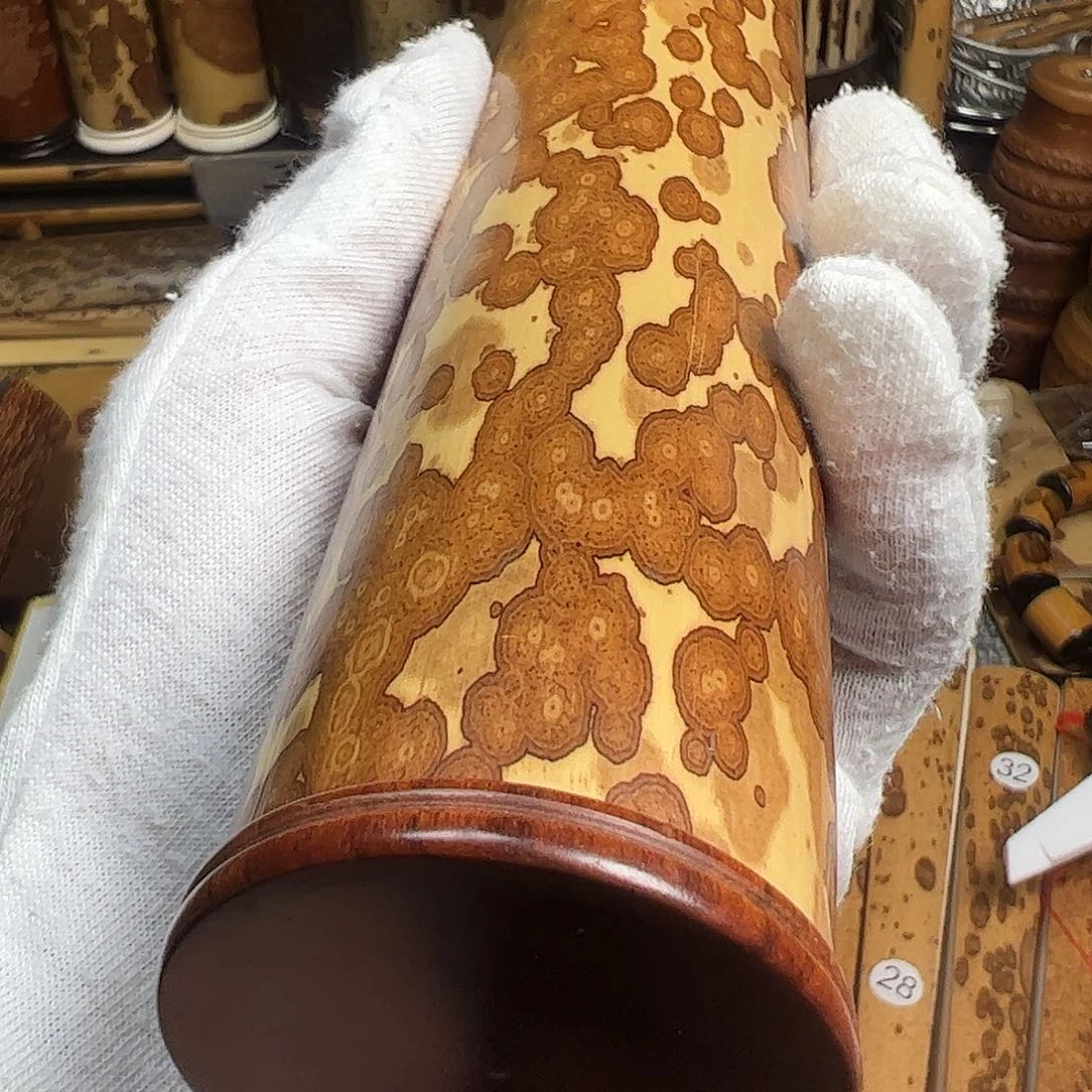 扇子Z****?梅妃竹竹筒一个