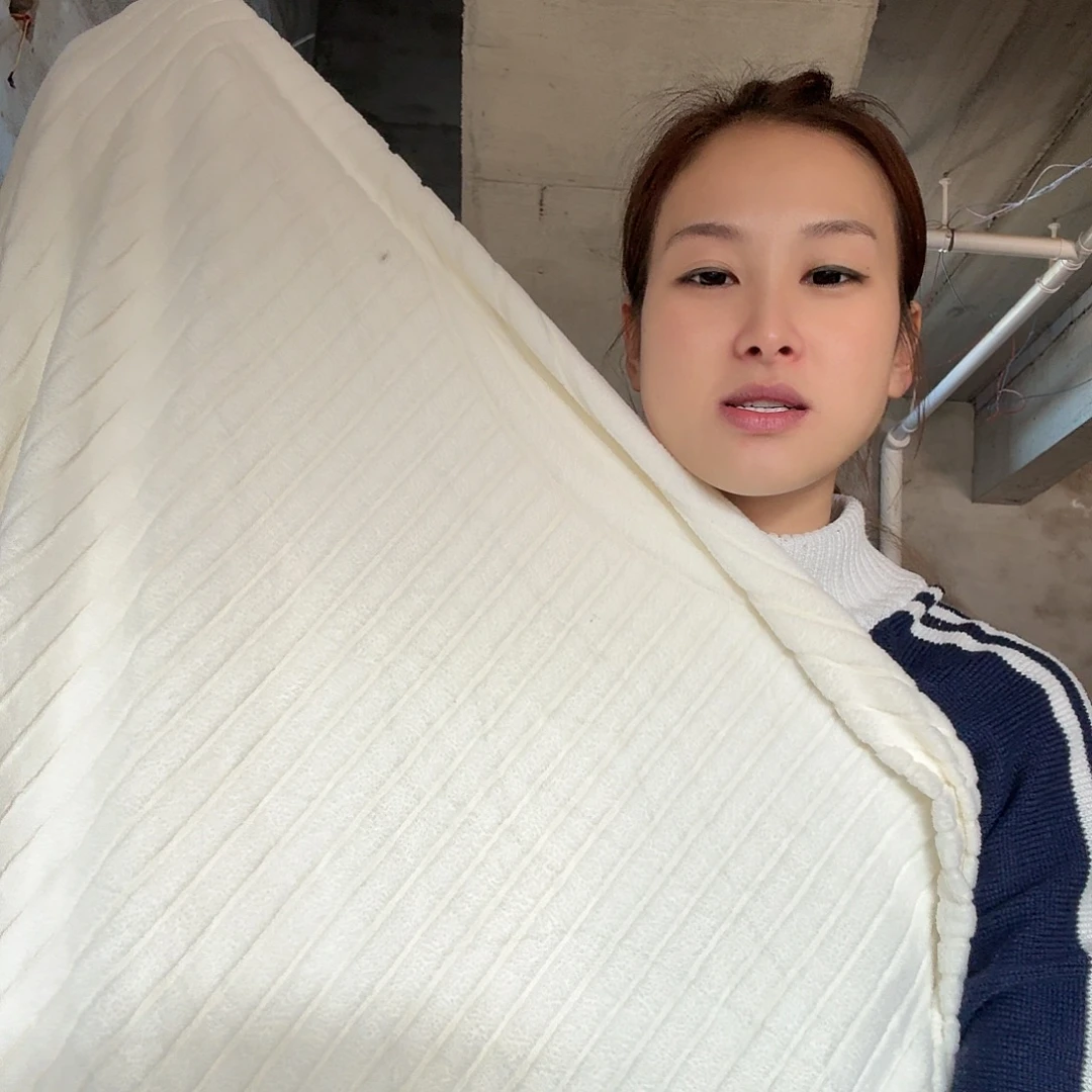 聚酯纤维万能沙发套431 四人全包随机