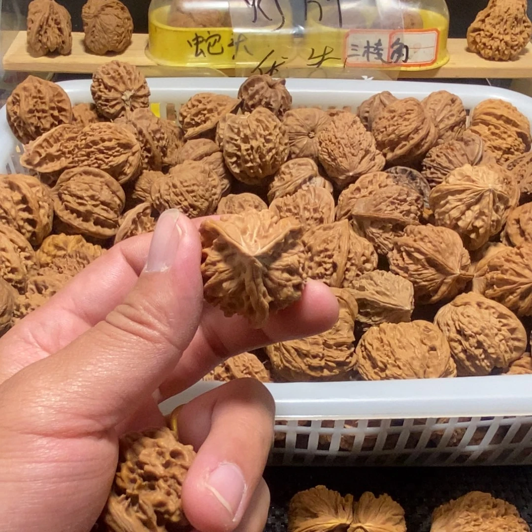 纪***星吊坠文玩核桃核桃异形