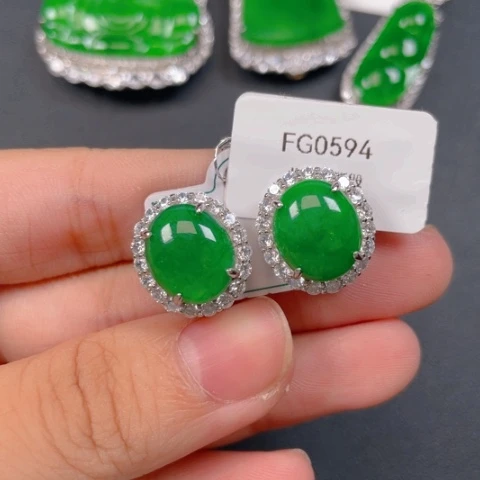 【闪购商品】颈饰银S925镶嵌翡翠1****2翡翠