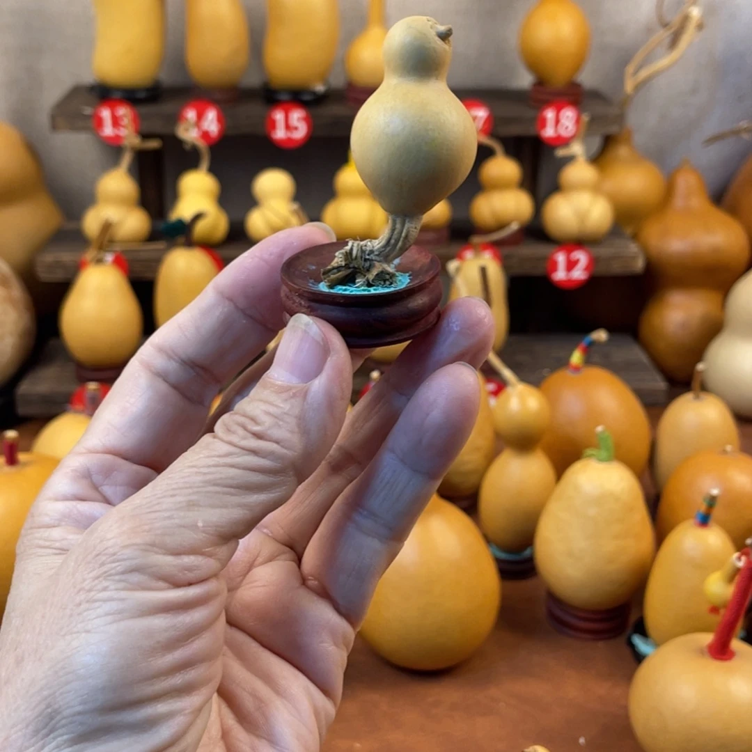 溪***帅葫芦哈哈哈哈哈哈哈哈