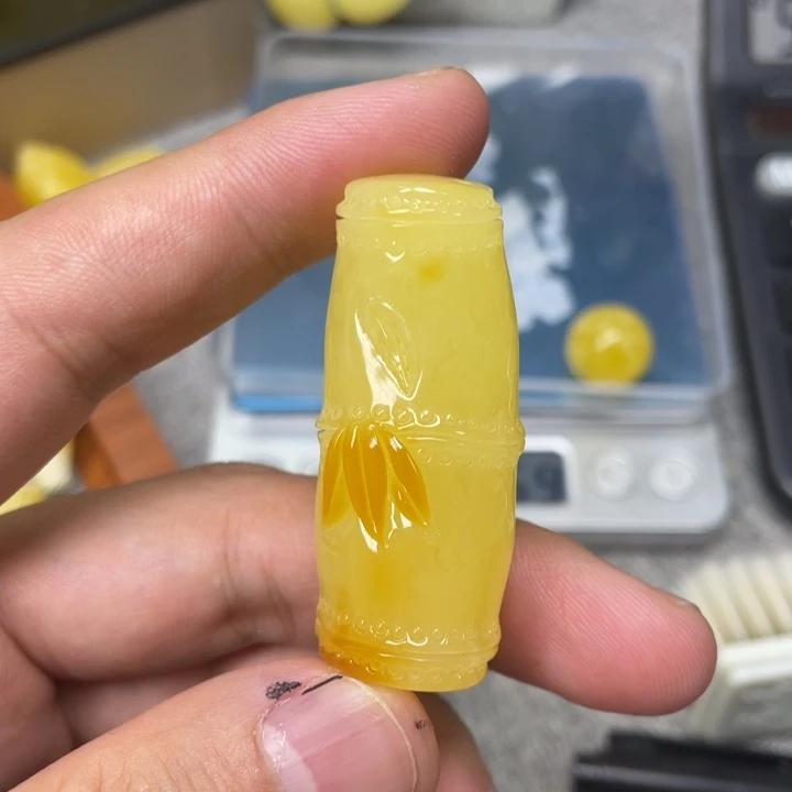 老***好琥珀未镶嵌珠宝奇石