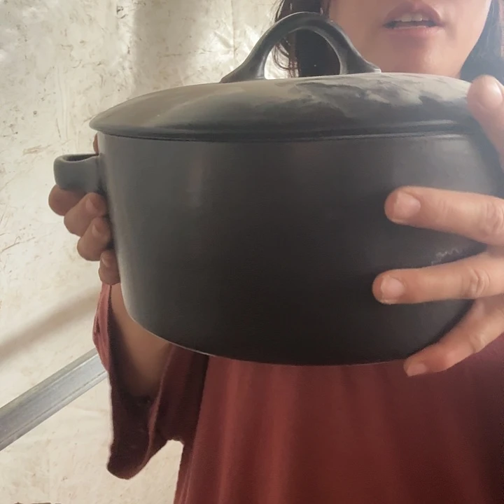 外贸尾单高温陶瓷微瑕黑色双耳带盖
