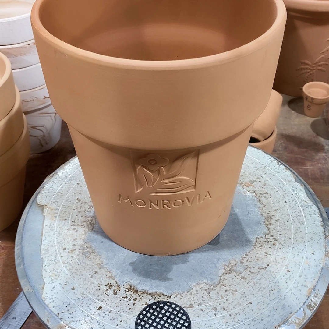 微瑕红陶18×21-1