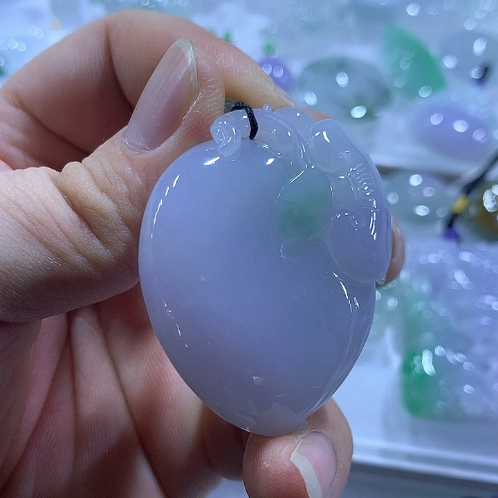 翡翠未镶嵌颈饰天然翡翠A货吊坠
