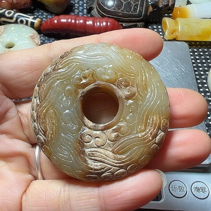 和田玉未镶嵌珠宝奇石