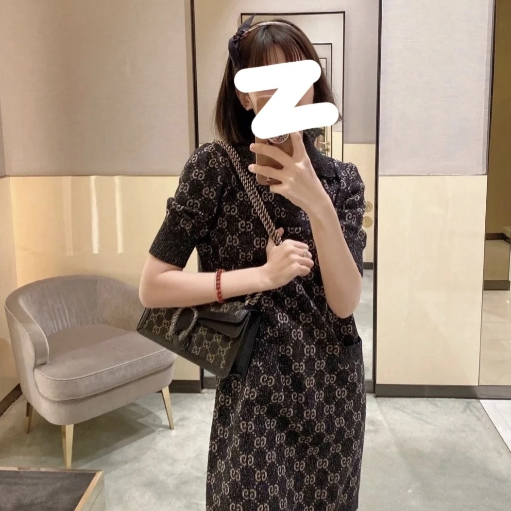 未使用 GUCCI/古驰 002926 金银丝线老花翻领满印短袖连衣裙 L码