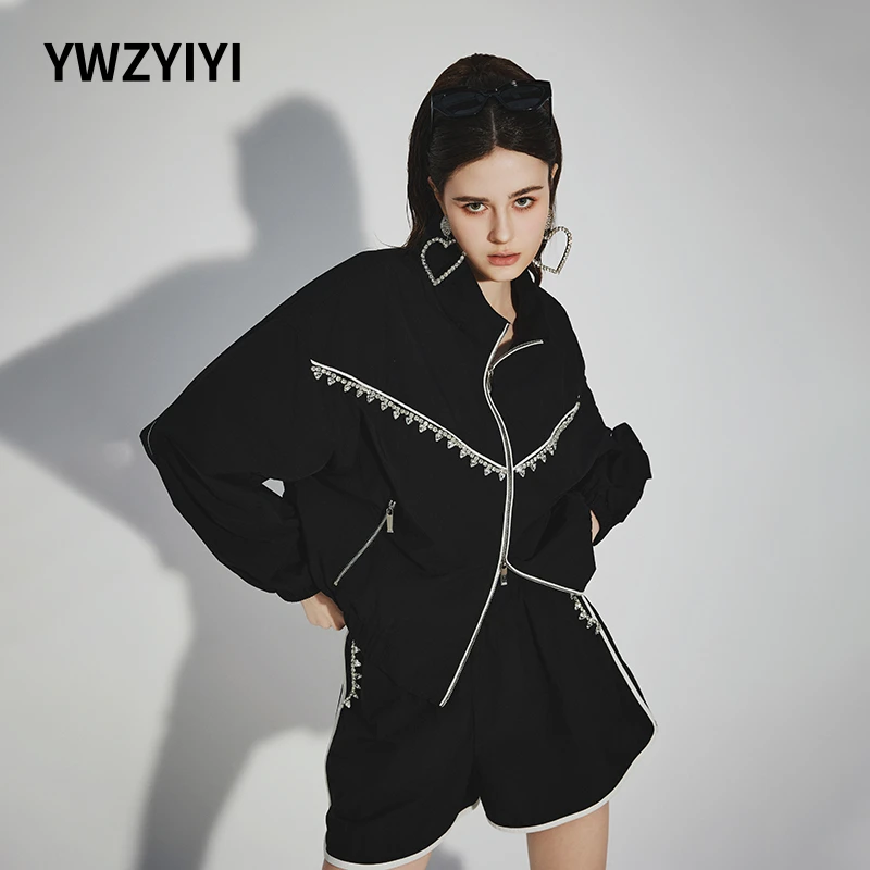 颜外之衣 黑色外套 LWWR1W729