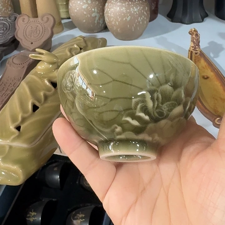 主人杯一个，瓷？？？！