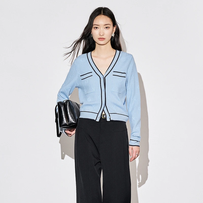 XG雪歌毛针织衫XJ311017A319