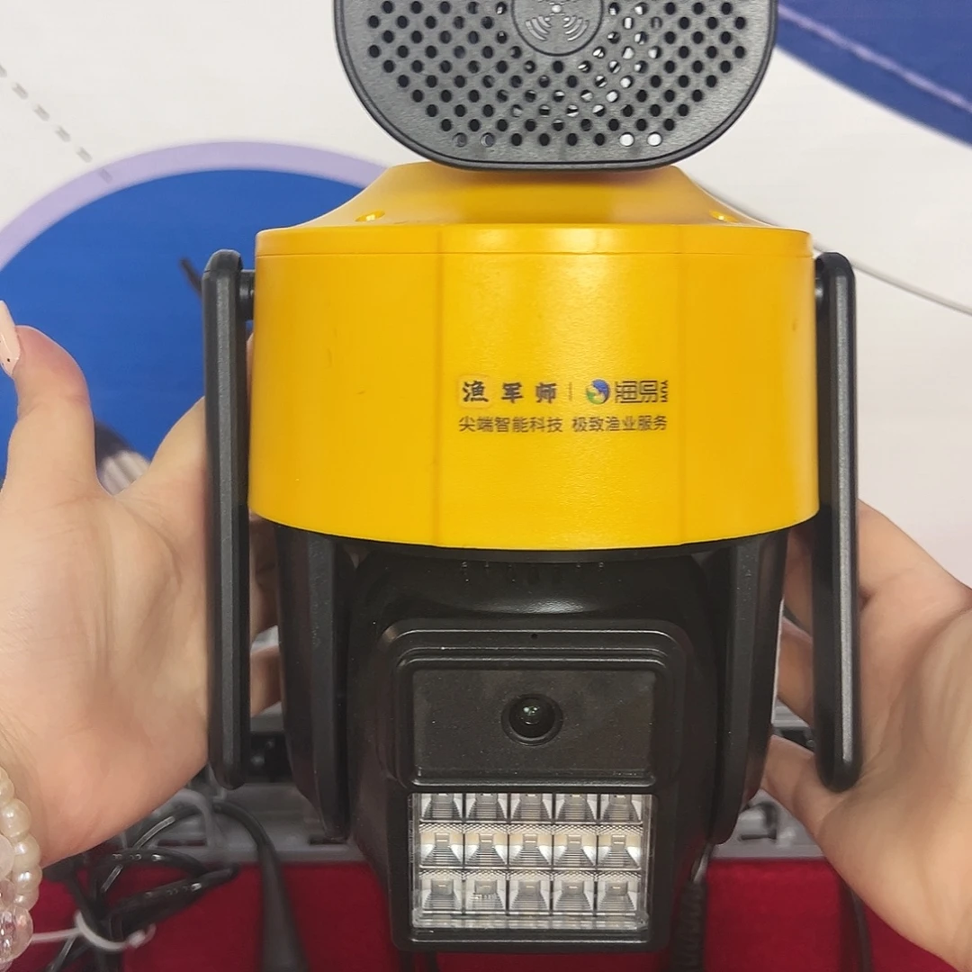 摄像头限时免年费免流量有买有送