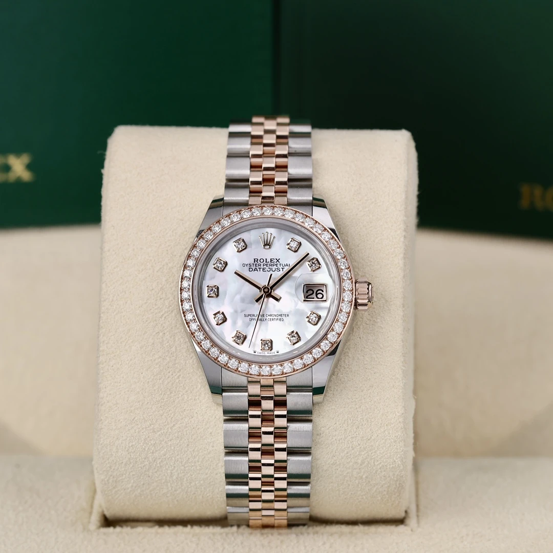 99新 Rolex/劳力士 279381白贝母 钻刻圈钻 28mm 2025年7月保卡