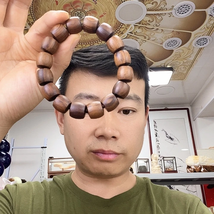 大叶紫檀（黑酸枝木类）4636