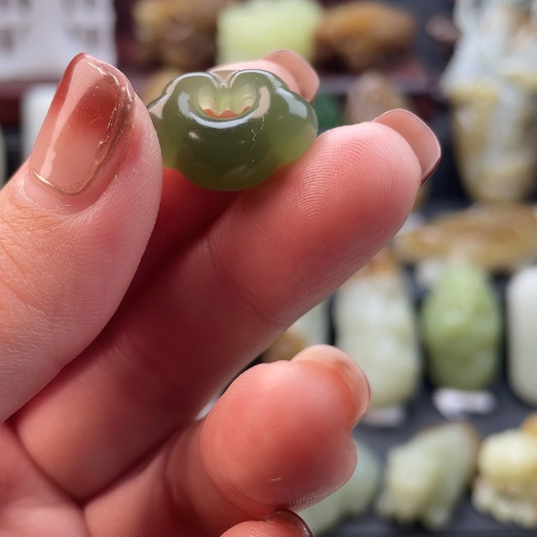 和田玉颈饰未镶嵌南**梦