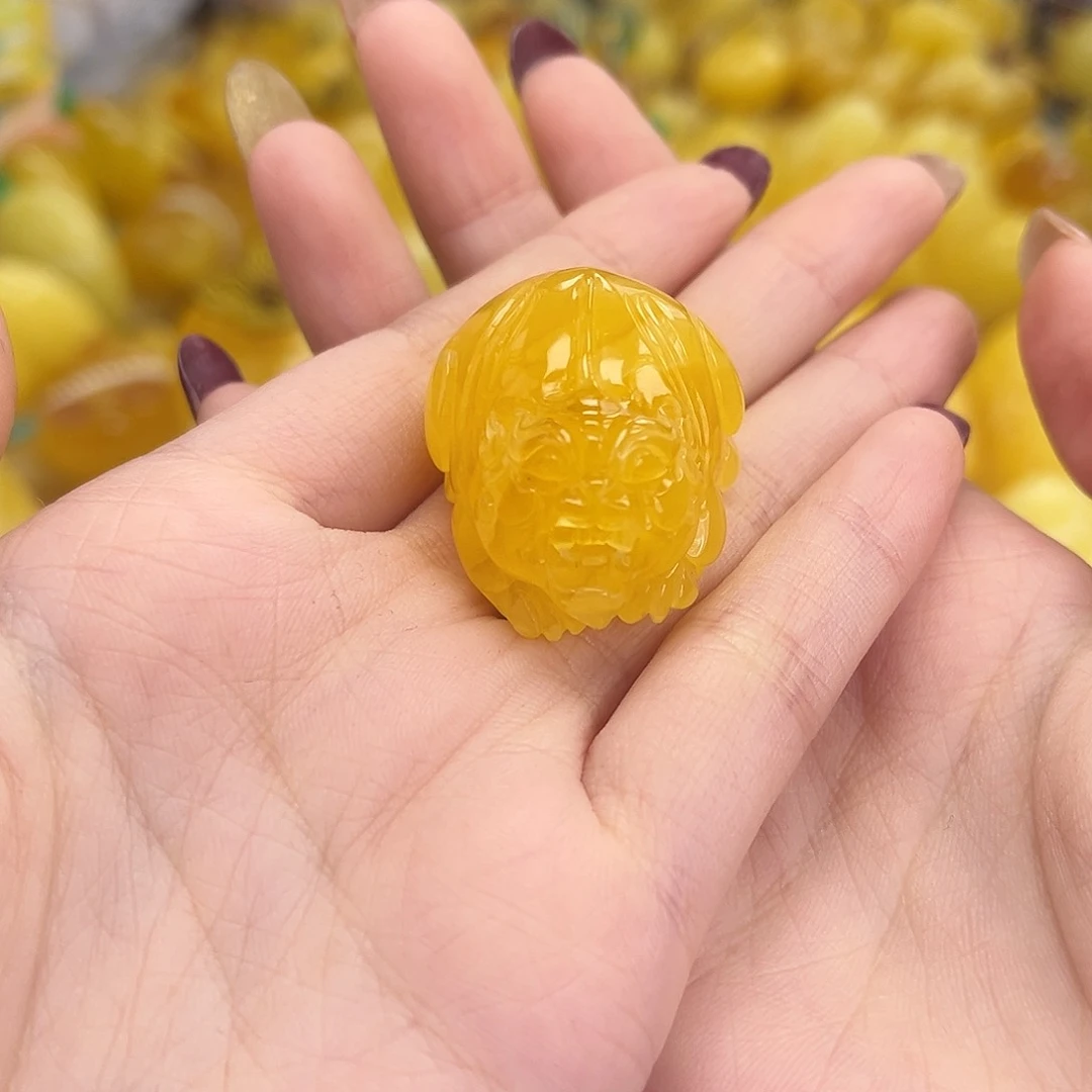 裸石琥珀未镶嵌思*沉9.8g焦皮红貔貅