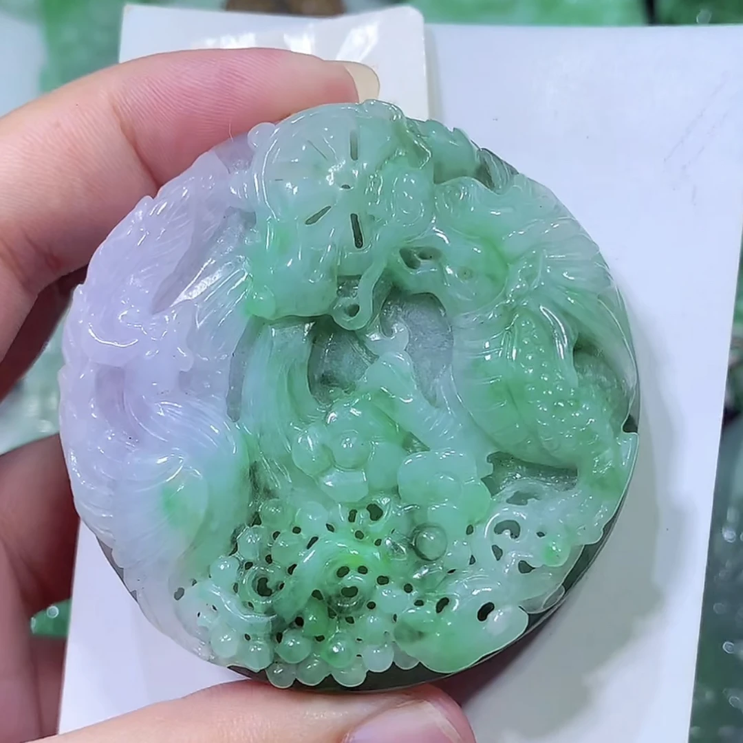 缅甸天然翡翠A货飘绿春彩龙凤呈祥龙凤牌