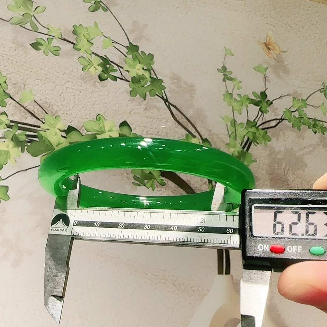 玛瑙/玉髓手镯未镶嵌亳****店