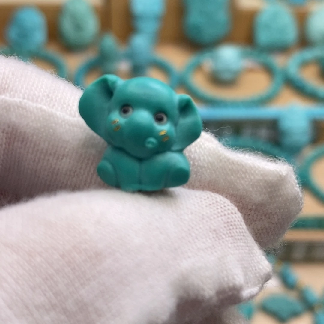 绿松石未镶嵌原矿高瓷无油无科技