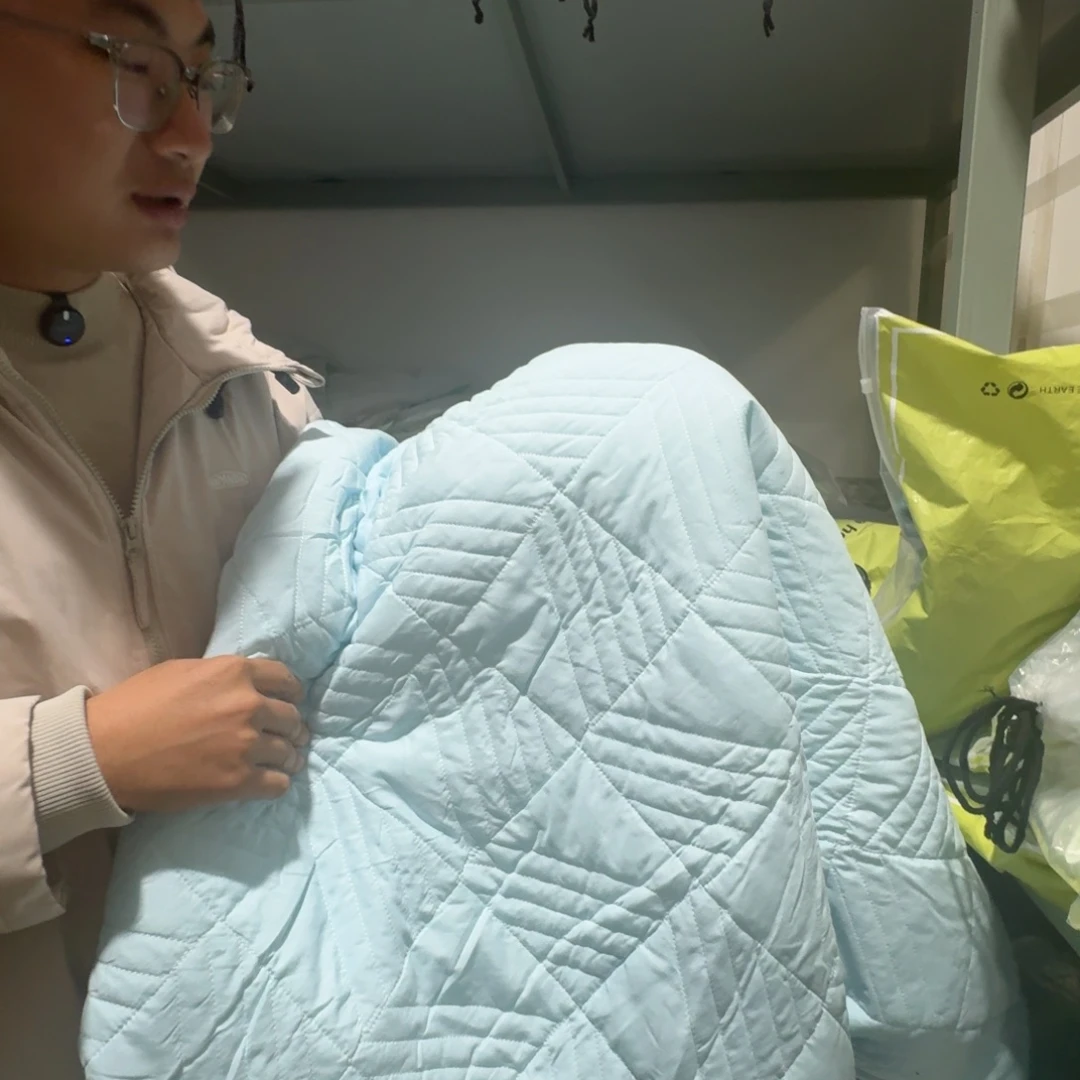 绵羊毛聚酯纤维一米八夹棉床笠