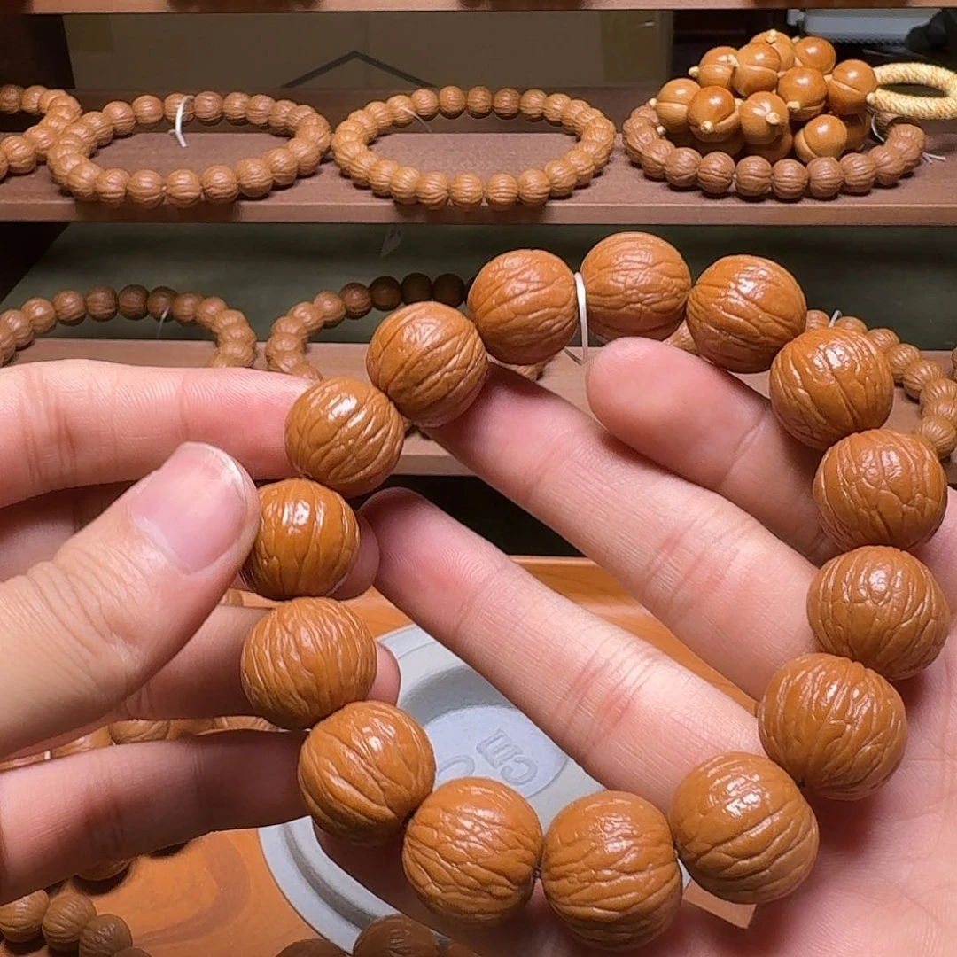 手串猴头核桃遇***！18三维同尺聚宝盆