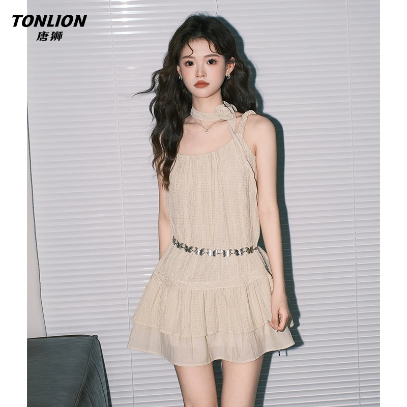 唐狮韩系氛围感减龄花朵米黄吊带连衣裙女绝美A字度假娃娃短裙子