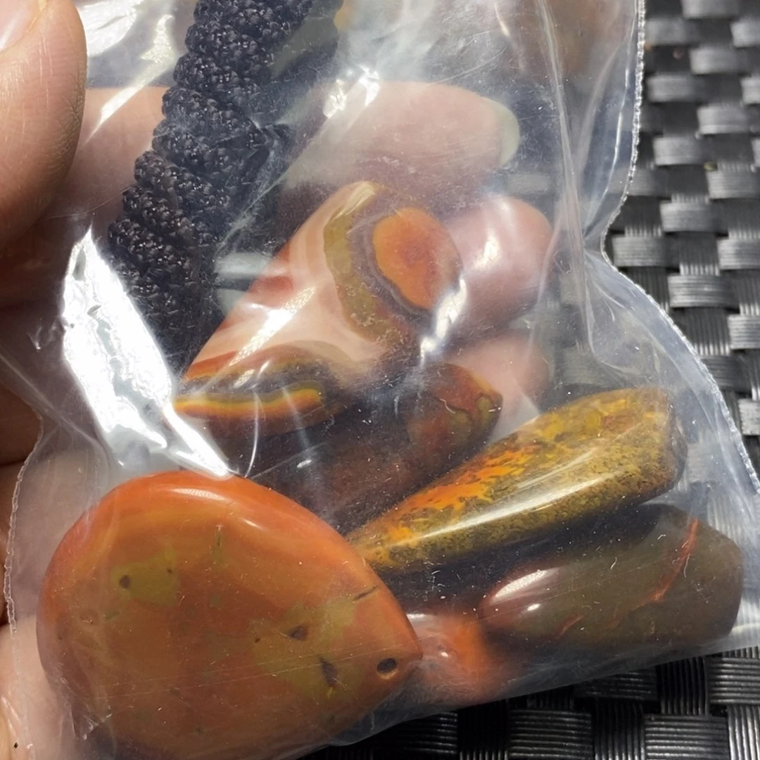 玛瑙/玉髓颈饰未镶嵌觉**下