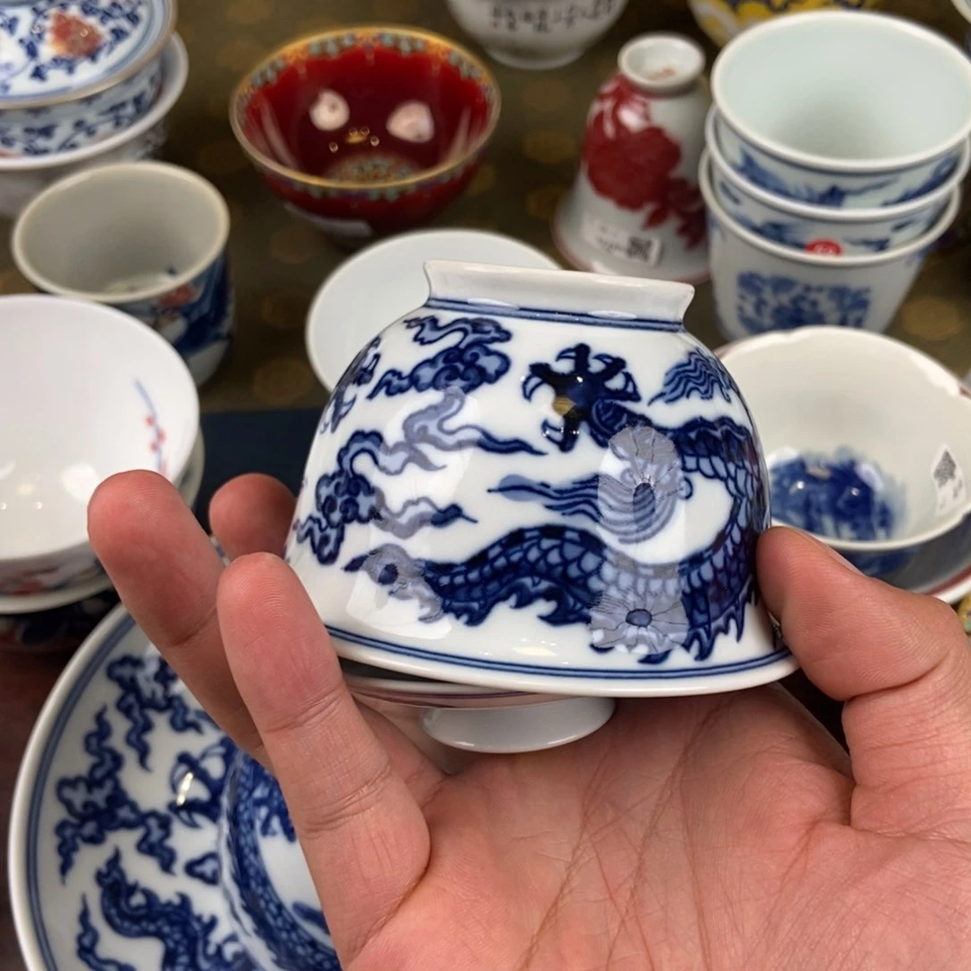 陶瓷艺术家的作品是一