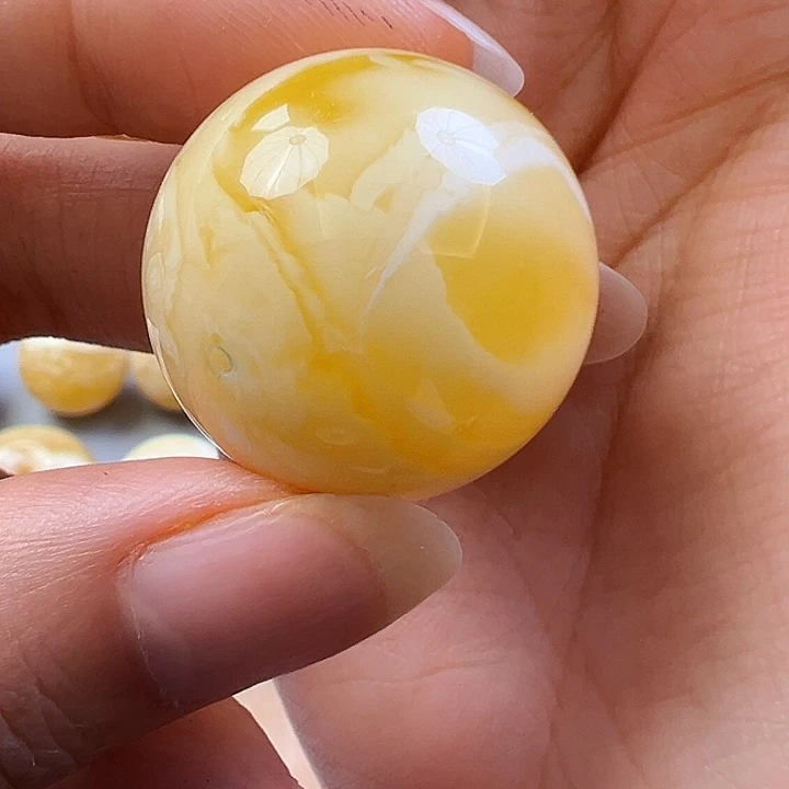 未镶嵌蜜蜡珠宝奇石