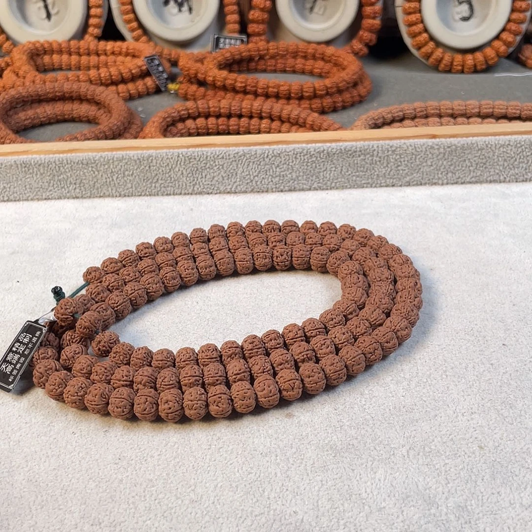 宁***村吊坠金刚菩提老树王