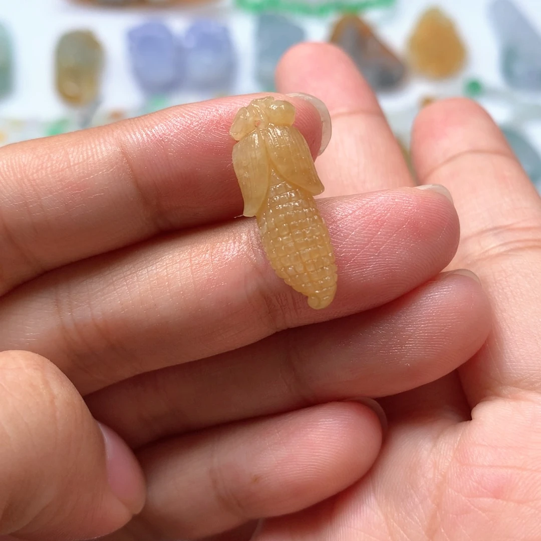 未镶嵌定制翡翠玉米