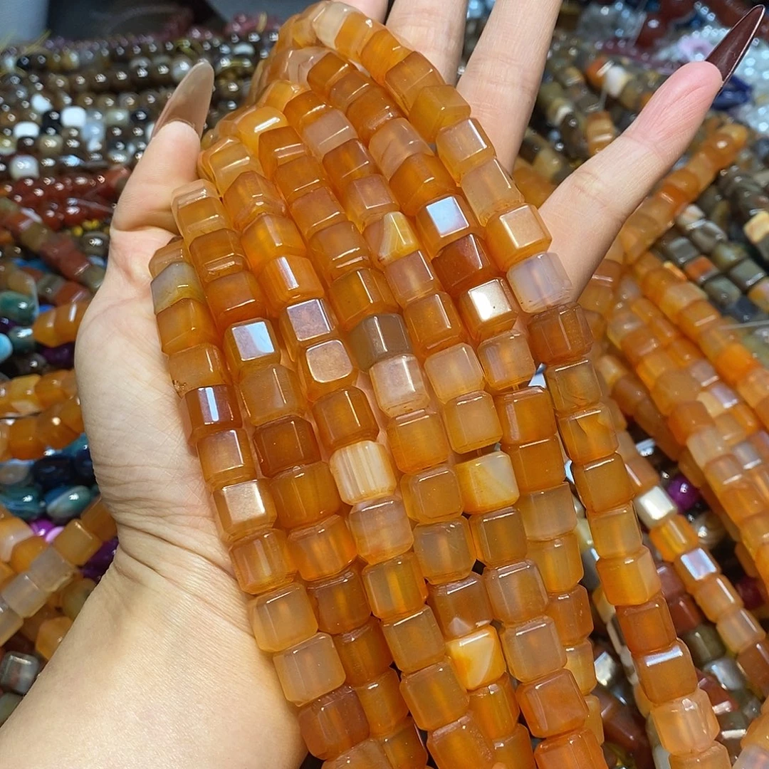 玛瑙/玉髓未镶嵌珠宝半成品10✖️10盐源玛瑙方糖一条