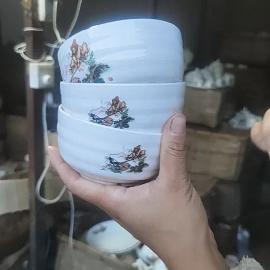 库存微瑕三打白骨精碗三个