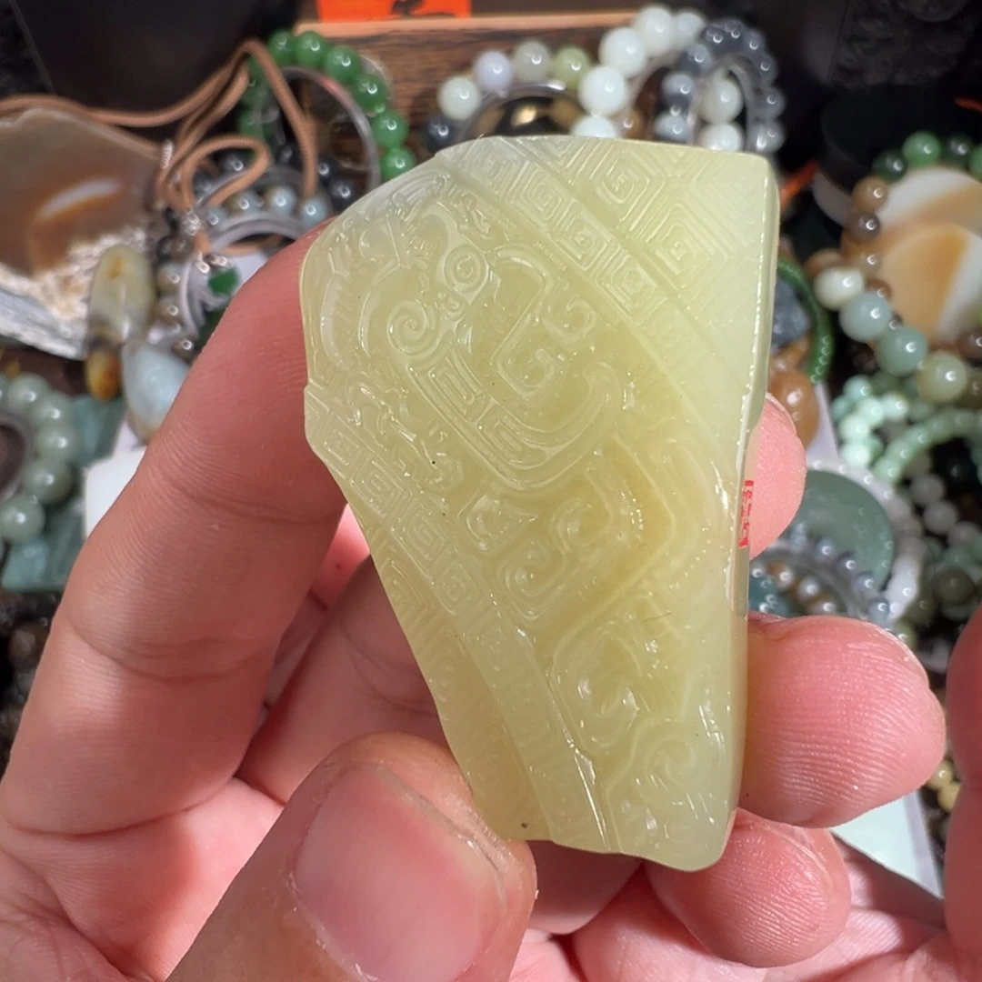 和田玉未镶嵌颈饰蓝皮黄口红标款精工玄鸟残片精品