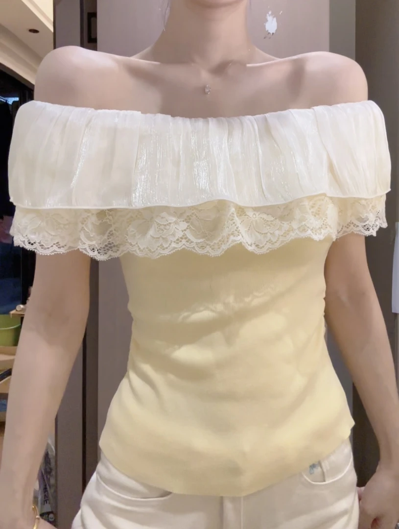 2025夏款氛围感荷叶边拼接蕾丝一字肩上衣女夏季百搭短款露肩上衣