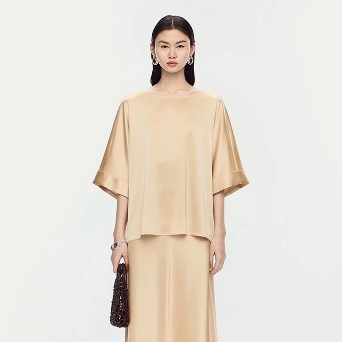 AUM噢姆25年新款百搭时尚夏季时尚休闲宽松短外套M1FZ20061