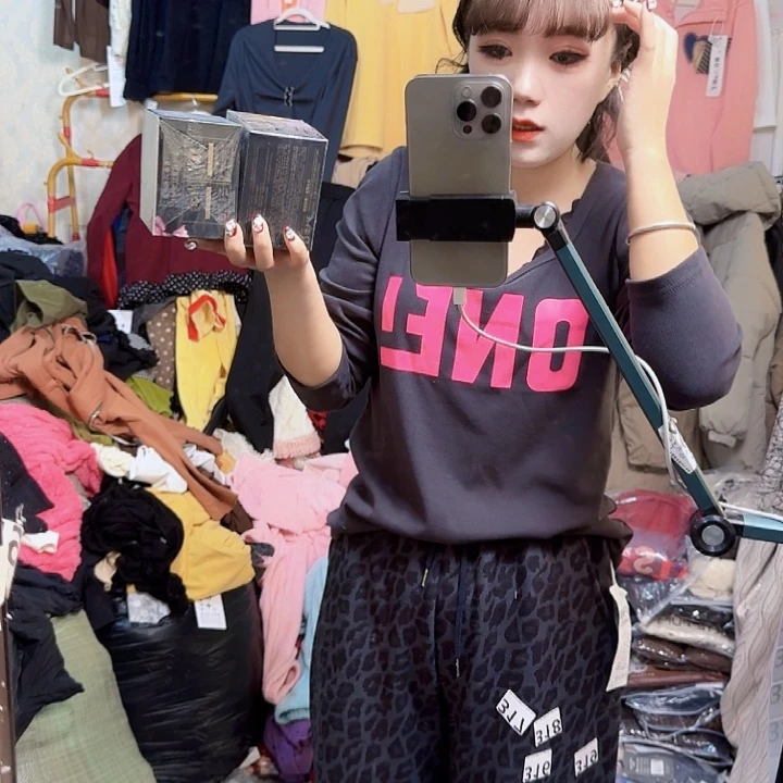 黑盒子啦啦啦，啦啦啦