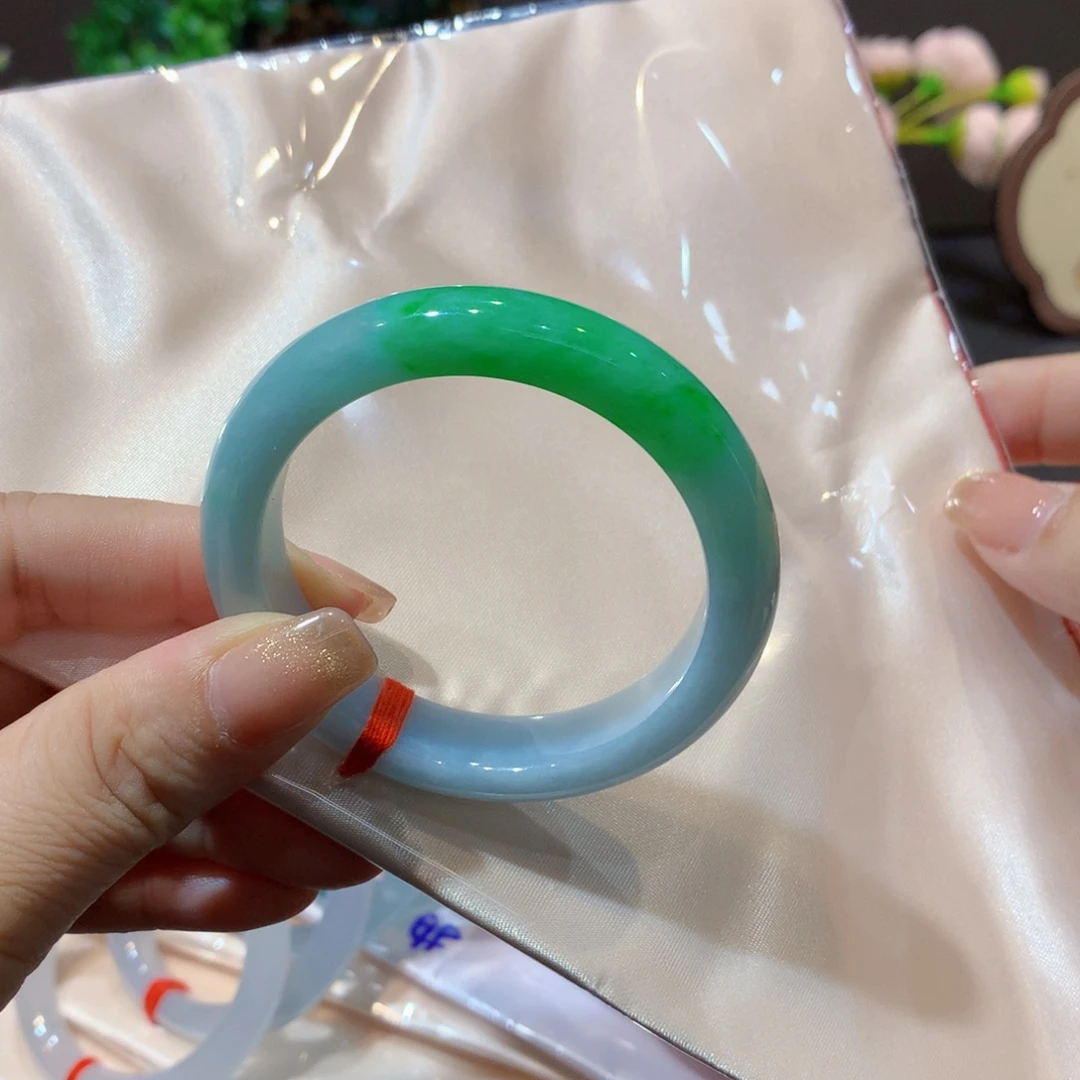 翡翠未镶嵌手镯翡翠手镯50圈